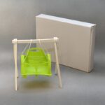 Μοναδικό προσκλητήριο βάπτισης τρισδιάστατη κρεμαστή κούνια από υλικό EVA με ανάγλυφο κουτί.