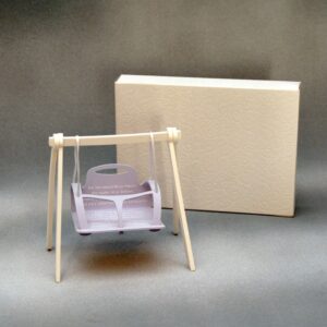 Μοναδικό προσκλητήριο βάπτισης τρισδιάστατη κρεμαστή κούνια από υλικό EVA με ανάγλυφο κουτί.