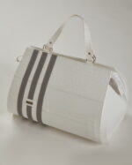 GL4143 Επώνυμη τσάντα Guy Laroche κορυφαίας ποιότητας από δερματίνη με αναγλυφότητες, από τη νέα συλλογή του 2020.