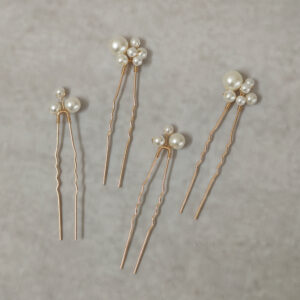 Σετ 4 χειροποίητες νυφικές φουρκέτες μαλλιών σε χρυσή απόχρωση με πλεγμένες πέρλες. 