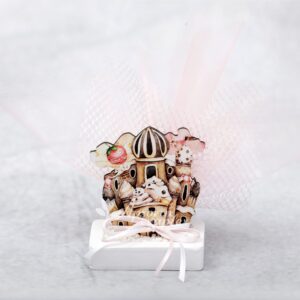 Μπομπονιέρα βάπτισης ζαχαρούπολη  ξύλινη,  σε βότσαλο