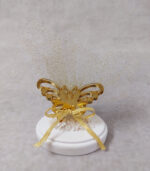 Μπομπονιέρα βάπτισης πεταλούδα από χρυσό καθρέφτη plexi-glass και εκρού τούλι με χρυσό glitter.