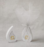 Μπομπονιέρα γάμου - βάπτισης κεραμικό γούρι "σταγόνα" με ασημί χρυσό καθρέφτη plexi glass