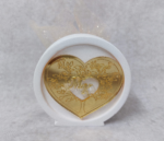 Προσκλητήριο - μπομπονιέρα γάμου κεραμικό διακοσμητικό με καρδιά από χρυσό καθρέφτη plexiglass.