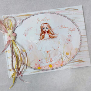 Χειροποίητο βιβλίο ευχών με θέμα νεράιδα σε ανάγλυφο υλικό EVA,  και διακόσμηση από λουλούδια κορδέλες, σχοινιά και φτερά.