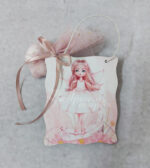 Μπομπονιέρα βάπτισης ξύλινο καδράκι με θέμα νεράιδα σε ροζ γκλίτερ τούλι και σατέν κορδέλα.