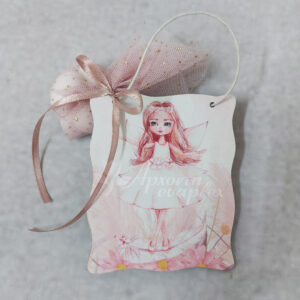 Μπομπονιέρα βάπτισης ξύλινο καδράκι με θέμα νεράιδα σε ροζ γκλίτερ τούλι και σατέν κορδέλα.