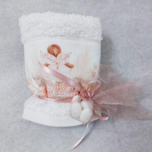 Μπομπονιέρα βάπτισης πετσέτα χεριών με εκτύπωση το θέμα νεράιδα.