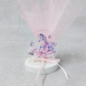 Χριστουγεννιάτικη μπομπονιέρα βάπτισης εκτυπωμένο Plexiglass με θέμα αλογάκι σε βότσαλο.