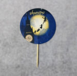 Χαρτάκι οδοντογλυφίδας με θέμα Πήτερ Πάν και το όνομα του μωρού .