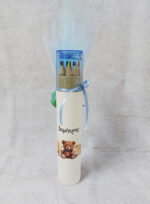 Μπομπονιέρα βάπτισης ξυλομπογιά με θέμα αρκουδάκι με πάμπας.