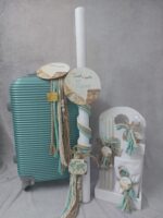 Πακέτο βάπτισης για αγόρι με θέμα "Travel the World" σε καφέ και βεραμάν αποχρώσεις.