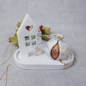 Χριστουγεννιάτικη σύνθεση με κεραμικό ρόδι και σπιτάκι