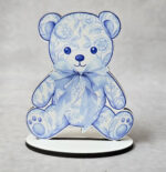 Ξύλινη Μπομπονιέρα με Βάση – Αρκουδάκι σε Μπλε Στυλ Toile de Jouy