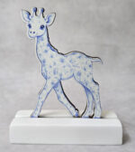 Μπομπονιέρα με Κεραμική βάση κιτ-κατ, με ξύλινο εκτυπωμένο καμηλοπάρδαλη cute, μπλε, Toile de Jouy ύφος