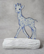 Μπομπονιέρα με Κεραμικό κορμό, με ξύλινο εκτυπωμένο καμηλοπάρδαλη cute, μπλε, Toile de Jouy ύφος