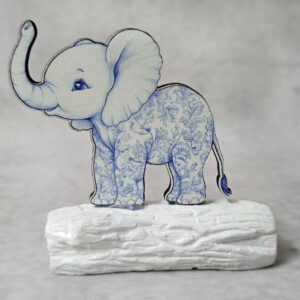 Μπομπονιέρα με Κεραμικό κορμό, με ξύλινο εκτυπωμένο ελεφαντάκι μπλε, Toile de Jouy ύφος